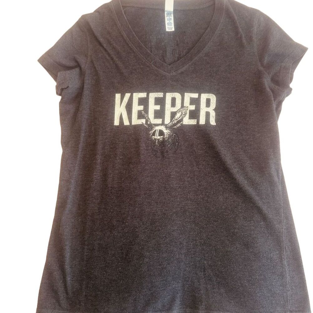 Jack Daniels Tennessee Honey Women's V-Neck T-Shirt Gray Large Bee Graphic Tee